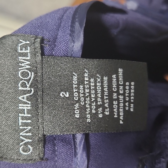 Capris - Picture 3 of 3